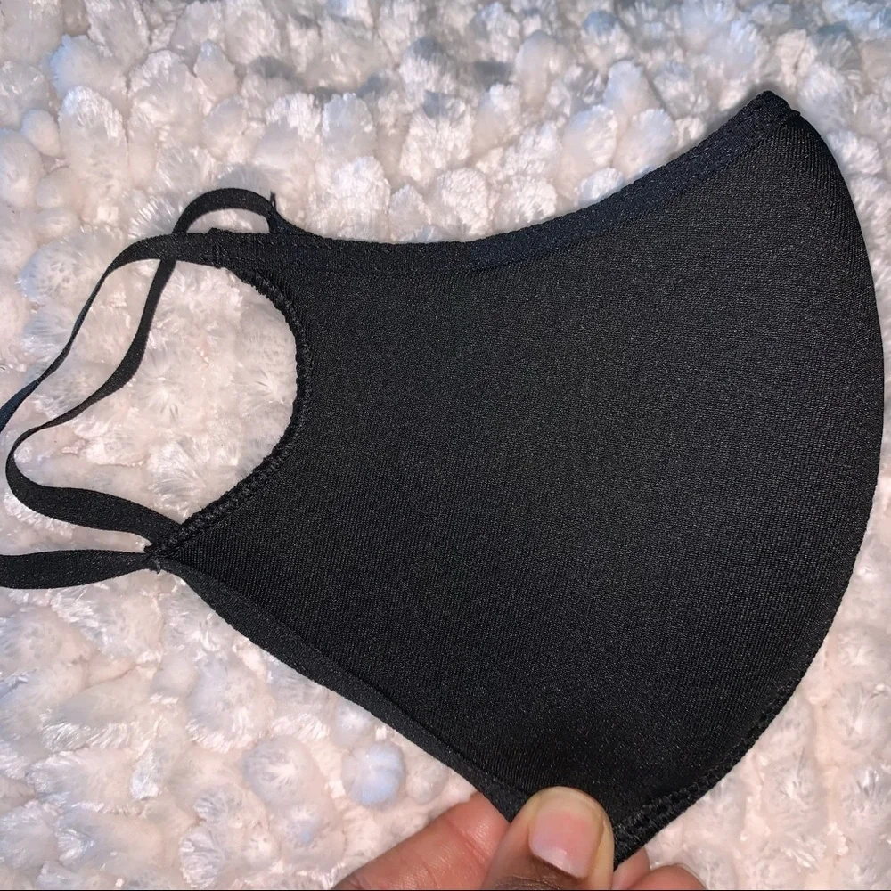 Unisex Adidas Face Cover 💙🖤🤍